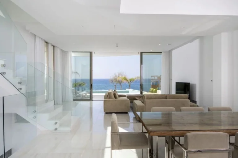 3 Bedroom House for Sale in Kissonerga, Paphos District