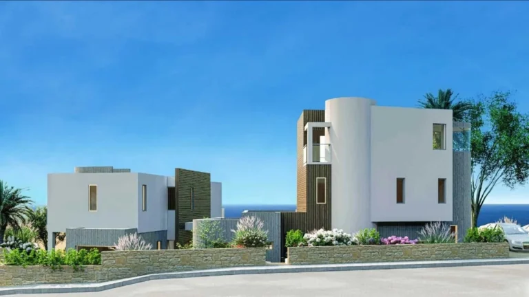4 Bedroom House for Sale in Chlorakas, Paphos District