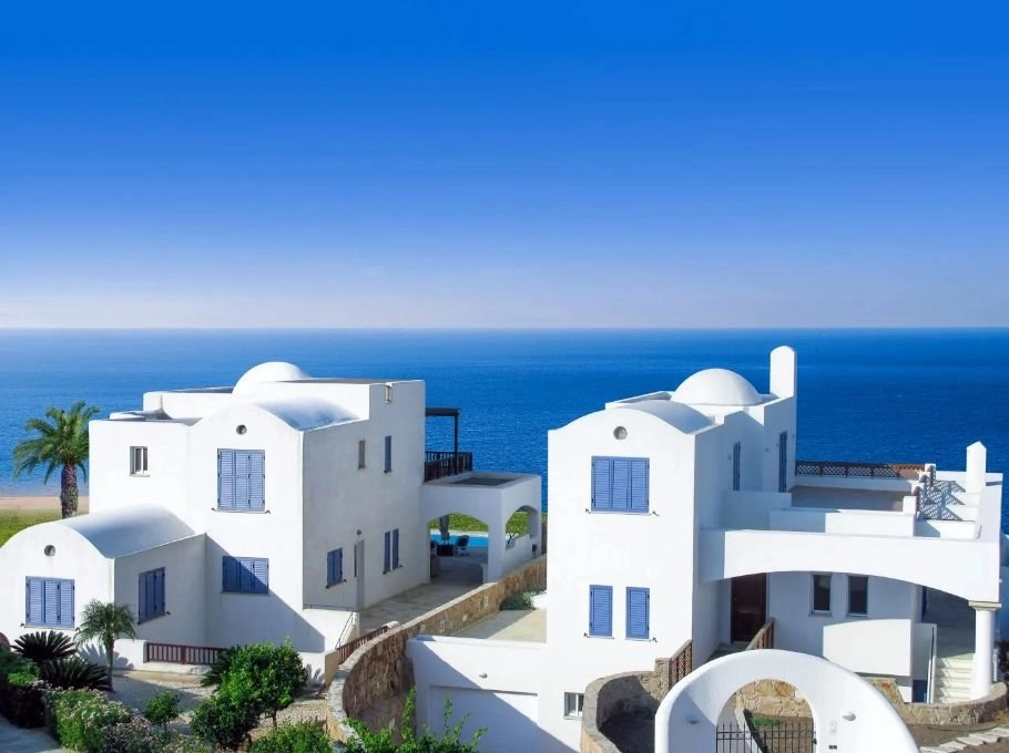 4 Bedroom House for Sale in Chlorakas, Paphos District