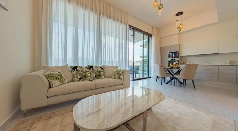 2 Bedroom Apartment for Sale in Limassol – Mesa Geitonia