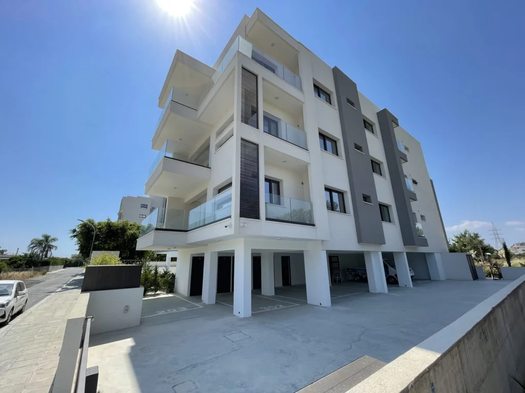 2 Bedroom Apartment for Sale in Potamos Germasogeias, Limassol District