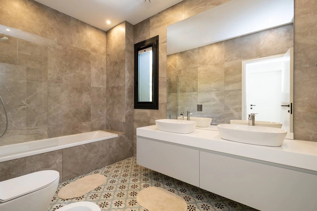 6+ Bedroom House for Rent in Souni, Limassol District
