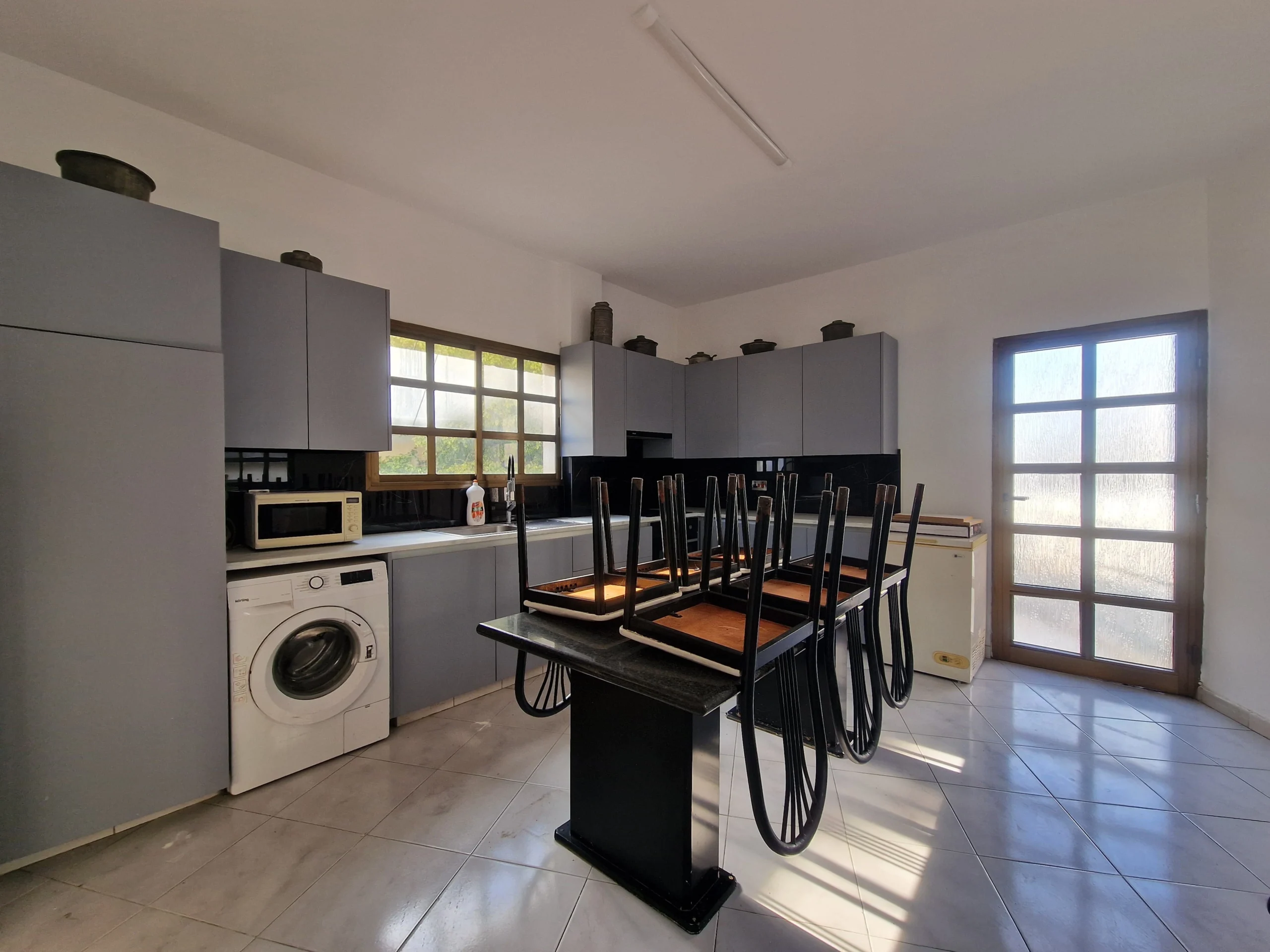 6+ Bedroom Apartment for Rent in Nicosia – Agios Ioannis, Limassol District