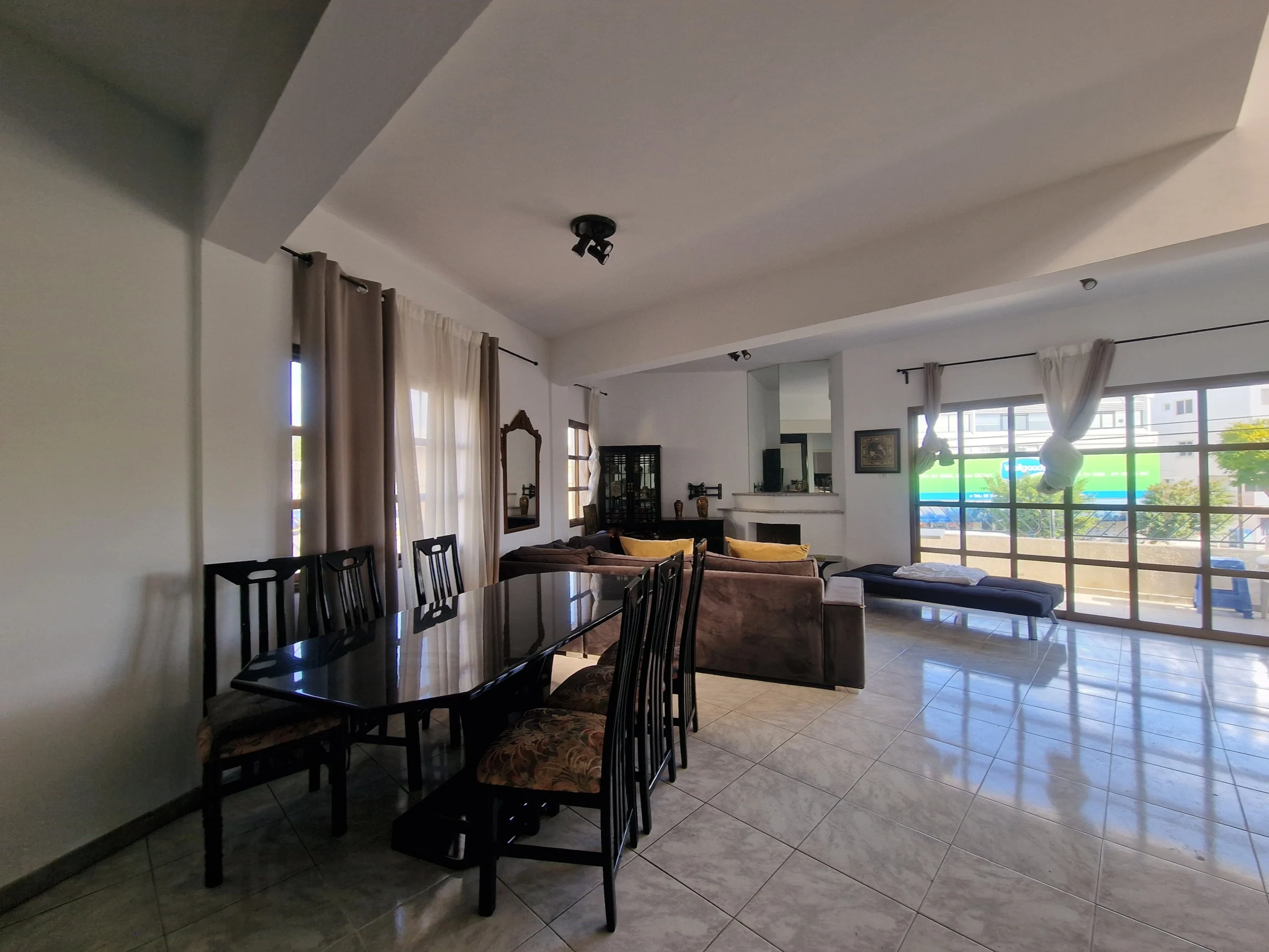 6+ Bedroom Apartment for Rent in Nicosia – Agios Ioannis, Limassol District