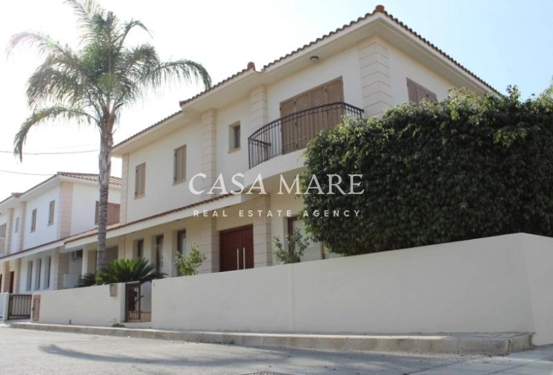 6+ Bedroom House for Sale