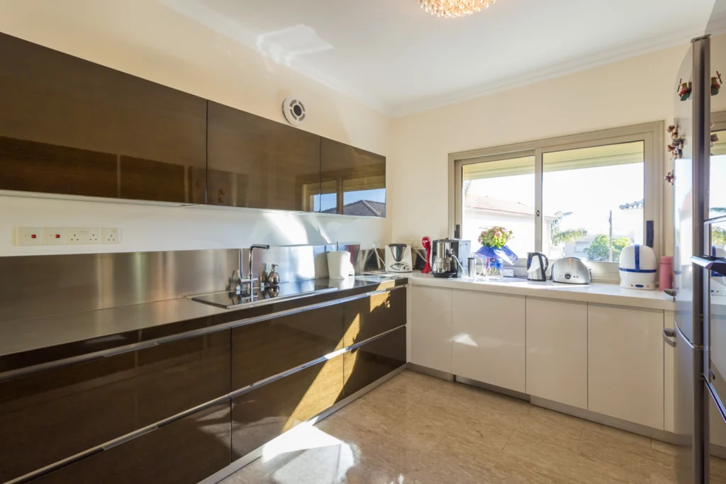 4 Bedroom House for Sale in Limassol – Agios Athanasios