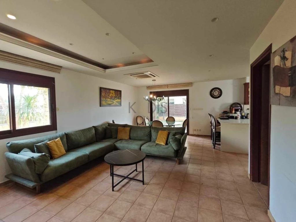 5 Bedroom House for Sale in Limassol – Ekali