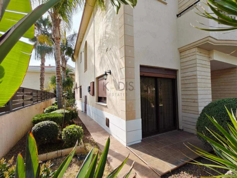 5 Bedroom House for Sale in Limassol – Ekali