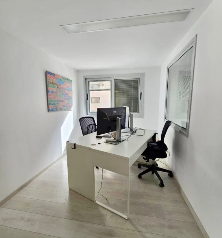 138m² Office for Rent in Limassol District