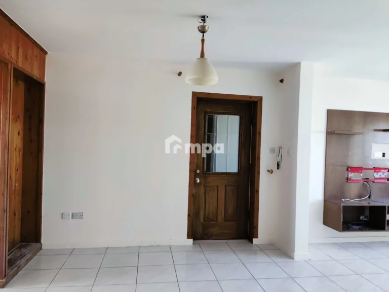 4 Bedroom Apartment for Sale in Strovolos, Nicosia District