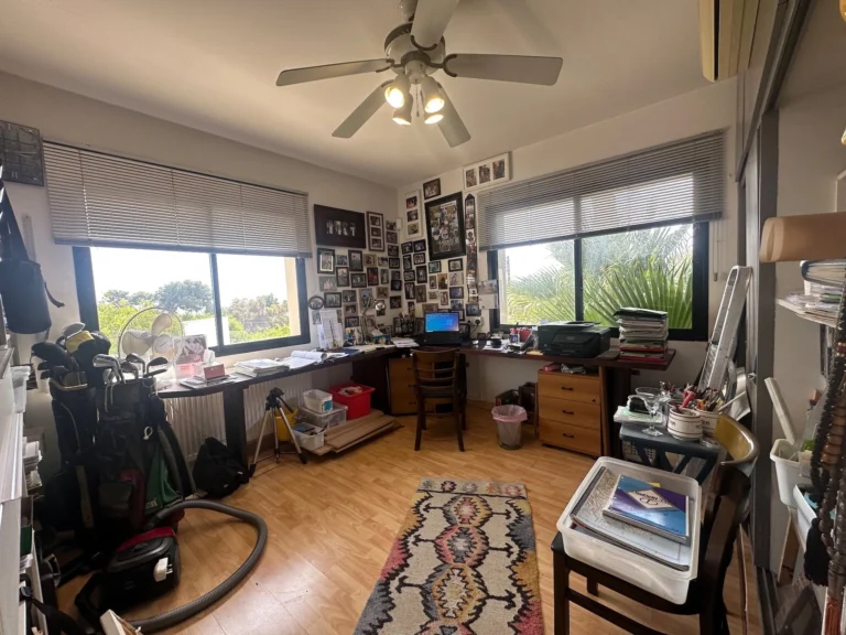 4 Bedroom House for Sale in Agios Tychonas, Limassol District