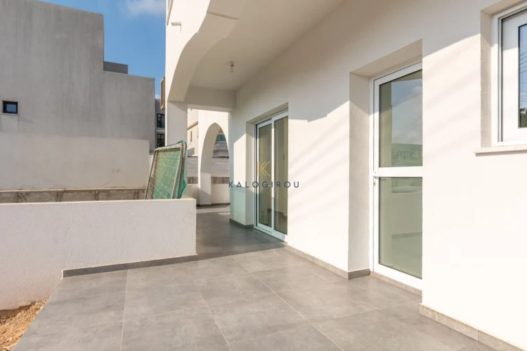 Cheap Houses and Villas for Sale Famagusta up to 300000 euro