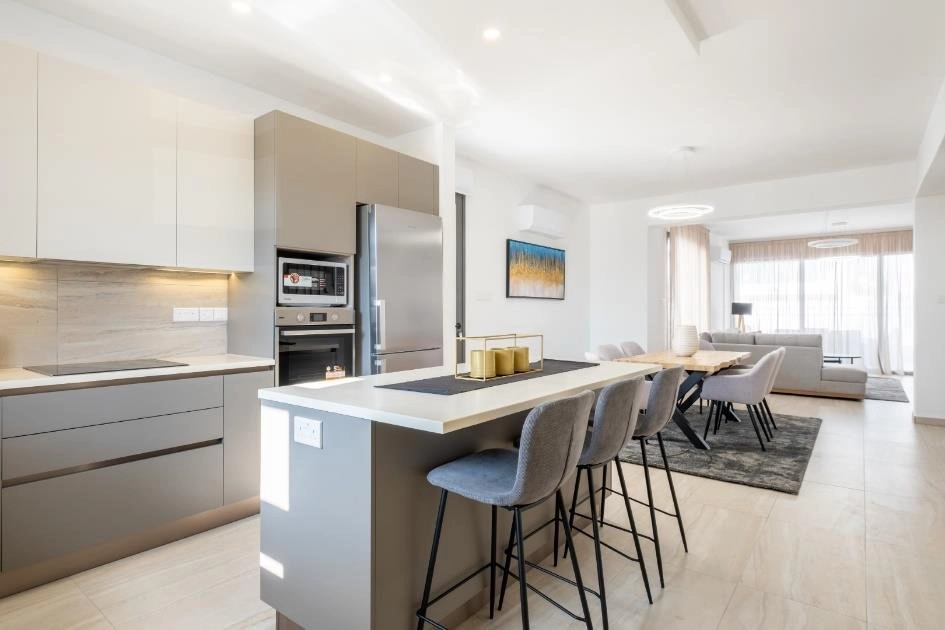 5 Bedroom House for Sale in Livadia Larnakas, Larnaca District