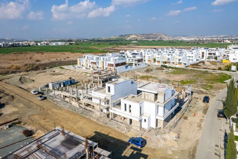 4 Bedroom House for Sale in Livadia Larnakas, Larnaca District