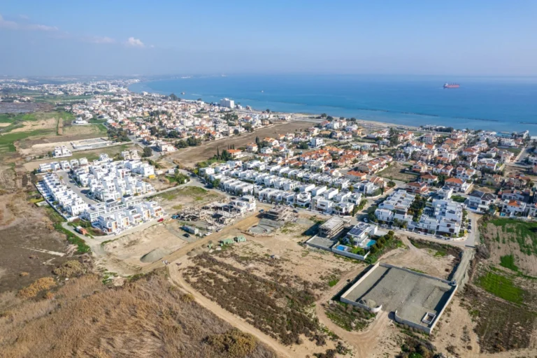 4 Bedroom House for Sale in Livadia Larnakas, Larnaca District
