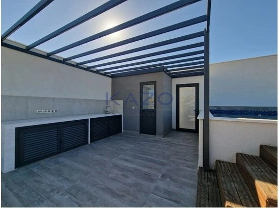 2 Bedroom Apartment for Sale in Columbia Area, Limassol District