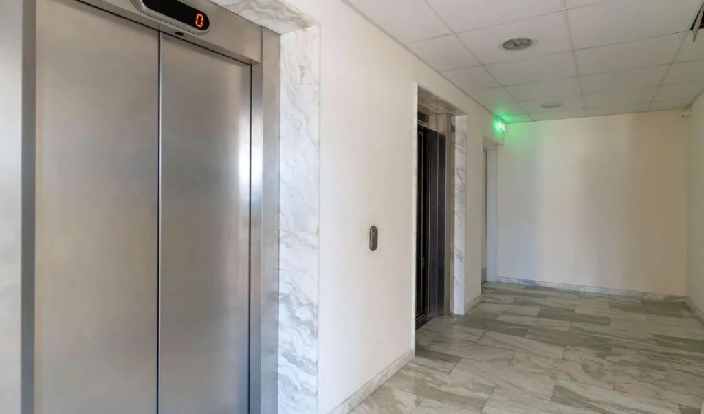 1188m² Office for Rent in Ypsonas, Limassol District