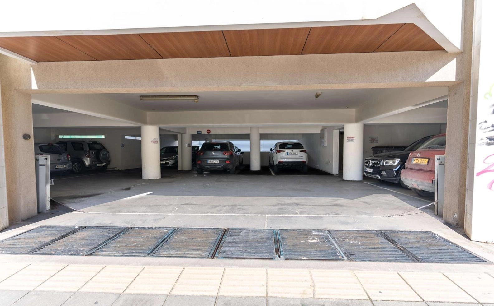 1188m² Office for Rent in Ypsonas, Limassol District