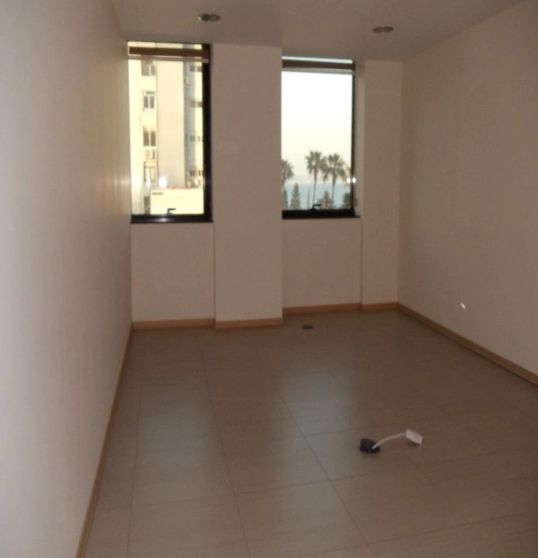 340m² Office for Rent in Limassol District