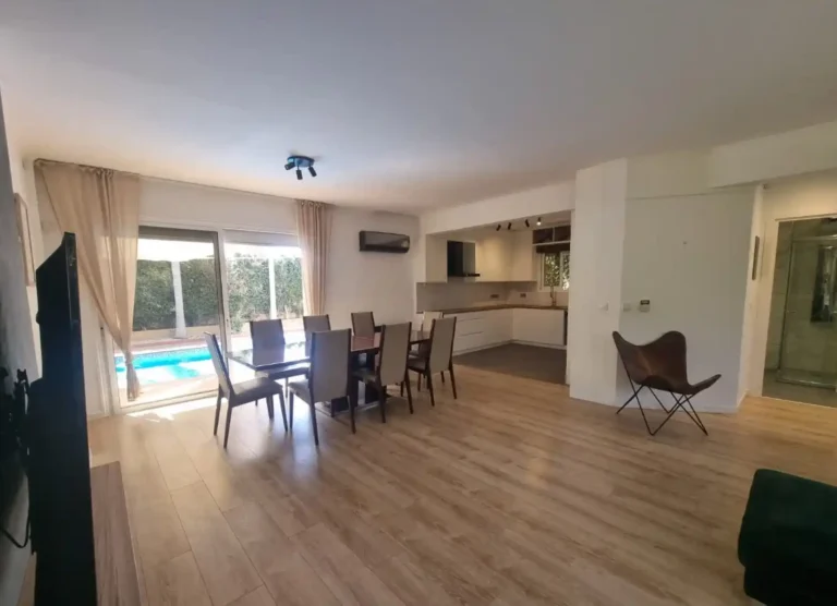 4 Bedroom House for Sale in Potamos Germasogeias, Limassol District