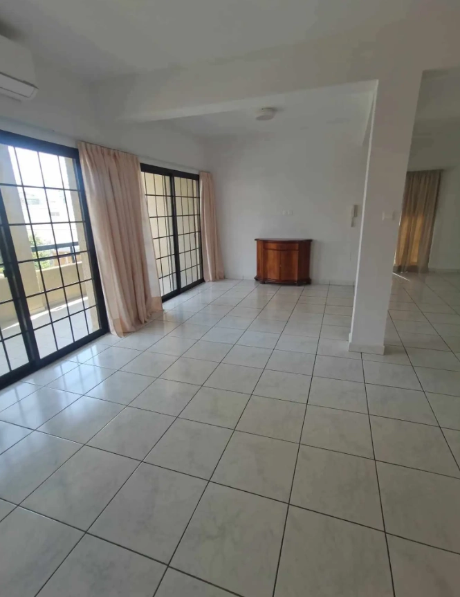 4 Bedroom Apartment for Rent in Limassol – Mesa Geitonia