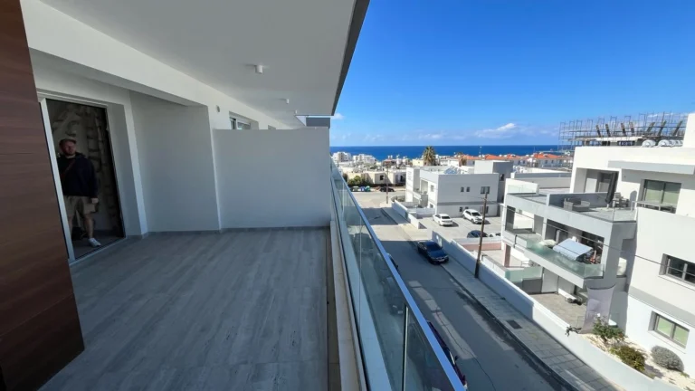 2 Bedroom Apartment for Sale in Kato Paphos