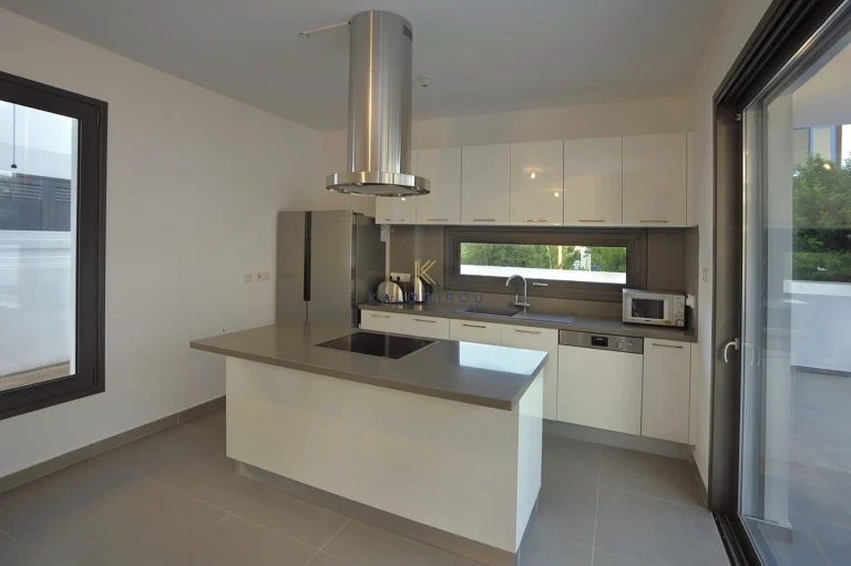 4 Bedroom House for Sale in Dhekelia, Larnaca District