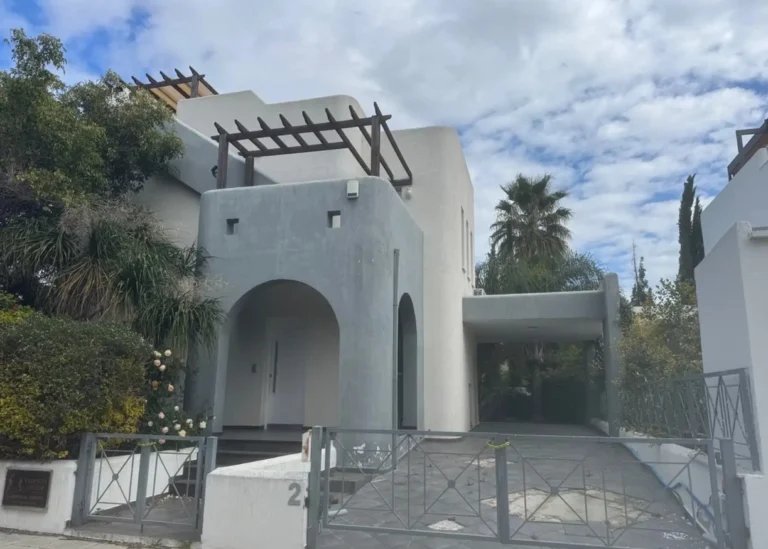 4 Bedroom House for Sale in Agios Tychonas, Limassol District