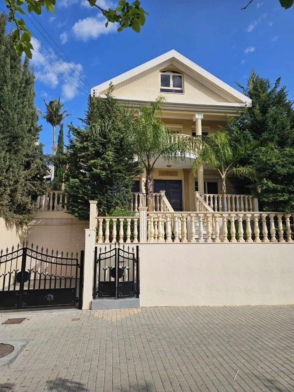 432m² House for Sale in Limassol District