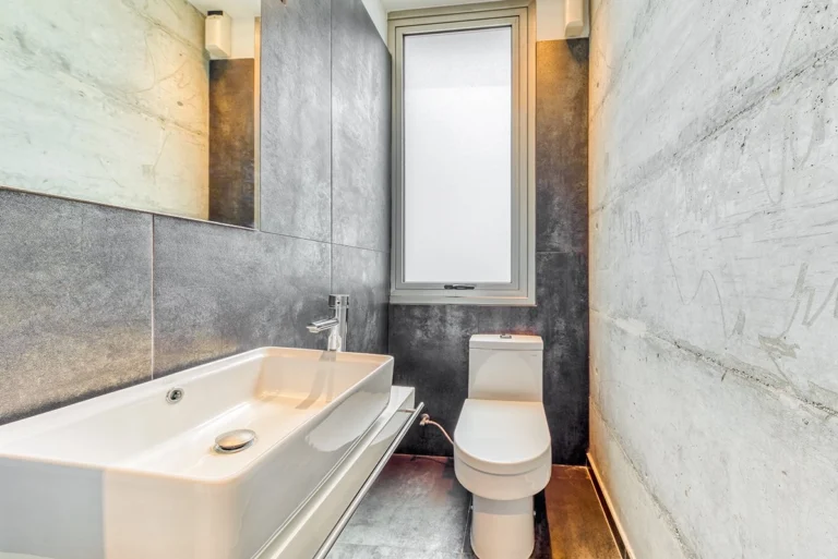 176m² Office for Rent in Limassol – Katholiki