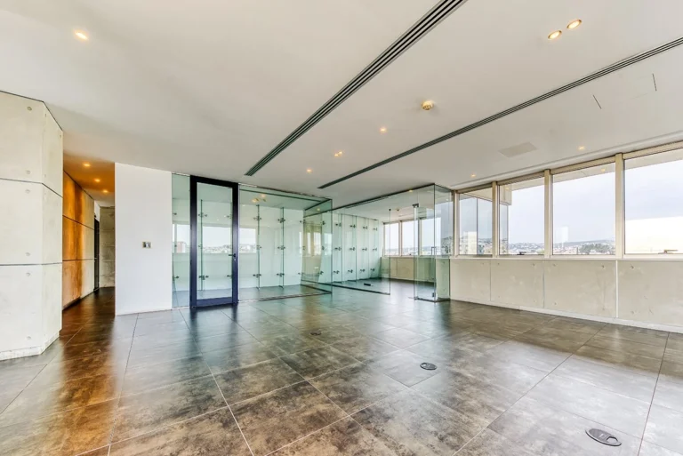 176m² Office for Rent in Limassol – Katholiki