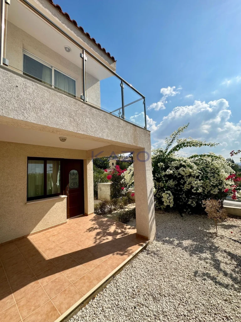 3 Bedroom House for Sale in Pegeia, Paphos District