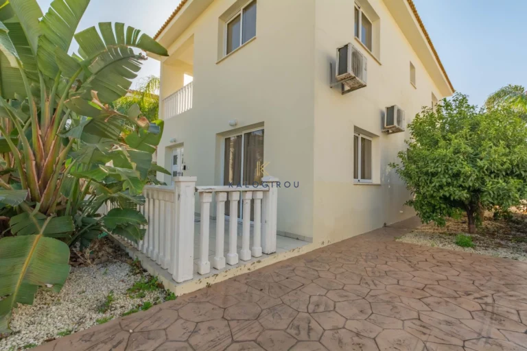 3 Bedroom House for Sale in Famagusta – Agia Napa