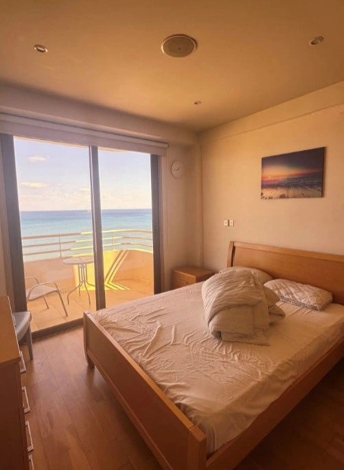 2 Bedroom Apartment for Sale in Larnaca – Finikoudes