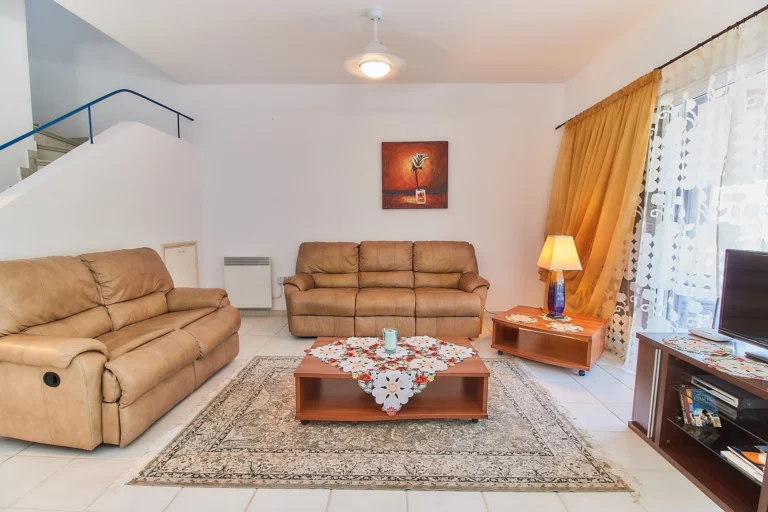 3 Bedroom House for Sale in Kato Paphos