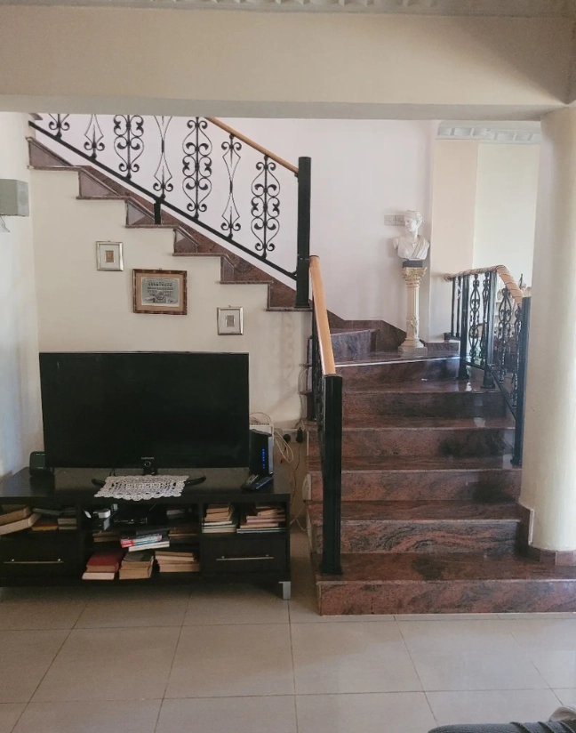 4 Bedroom House for Sale in Limassol – Omonoia