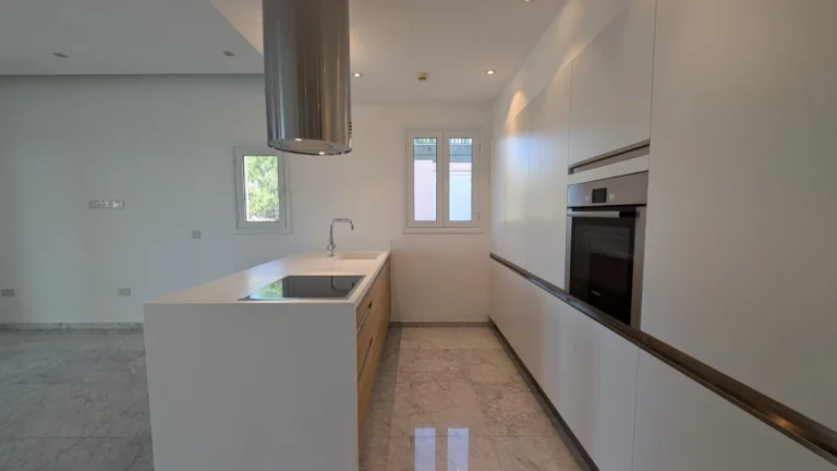 4 Bedroom House for Sale in Limassol – Marina