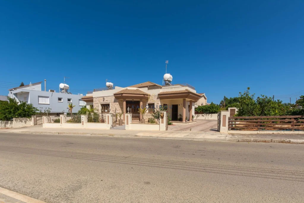 3 Bedroom House for Sale in Paralimni, Famagusta District