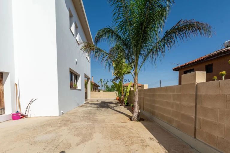4 Bedroom House for Sale in Frenaros, Famagusta District