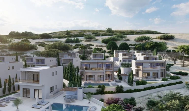 5 Bedroom House for Sale in Pegeia, Paphos District
