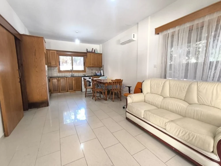 5 Bedroom House for Sale in Dhekelia, Larnaca District