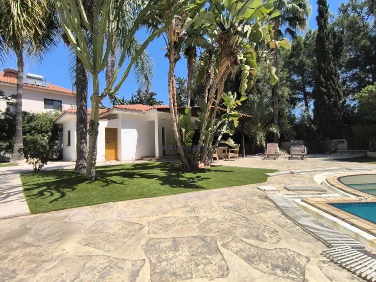 5 Bedroom House for Sale in Dhekelia, Larnaca District