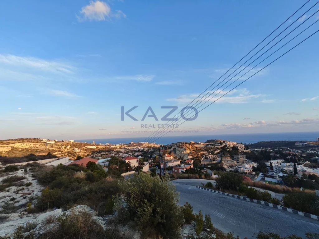 2,578m² Plot for Sale in Agios Tychonas, Limassol District