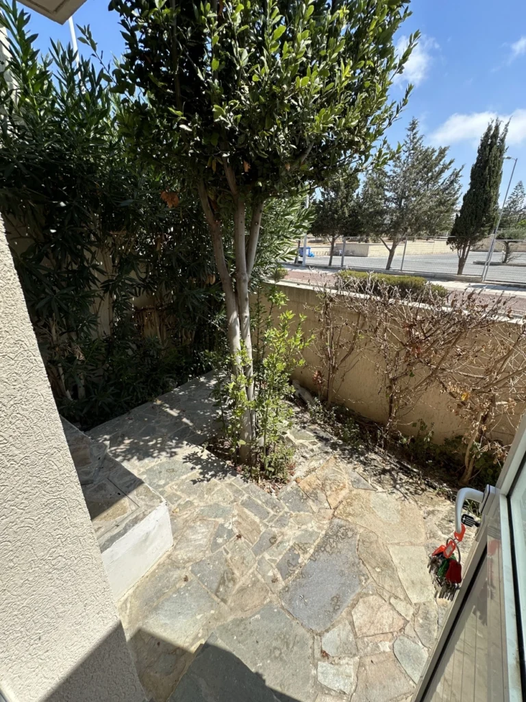 3 Bedroom House for Sale in Tombs Of the Kings, Paphos District