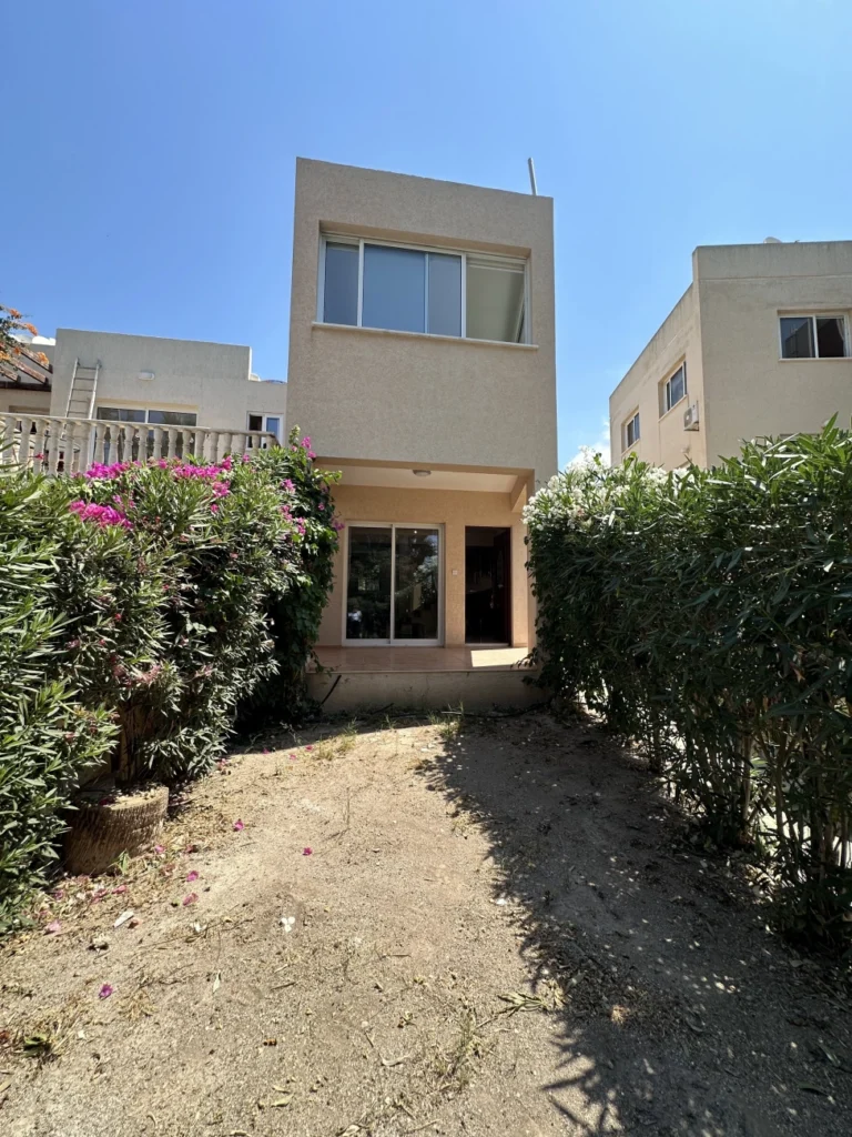 3 Bedroom House for Rent in Tombs Of the Kings, Paphos District