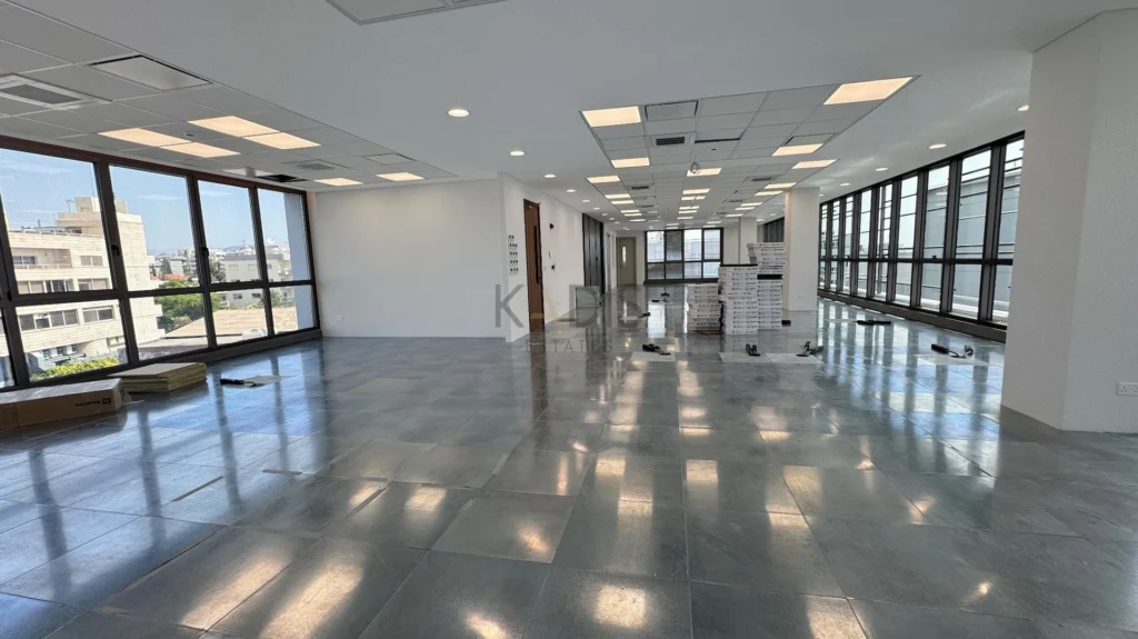 290m² Office for Rent in Limassol – Agia Zoni