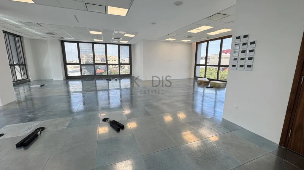 290m² Office for Rent in Limassol – Agia Zoni