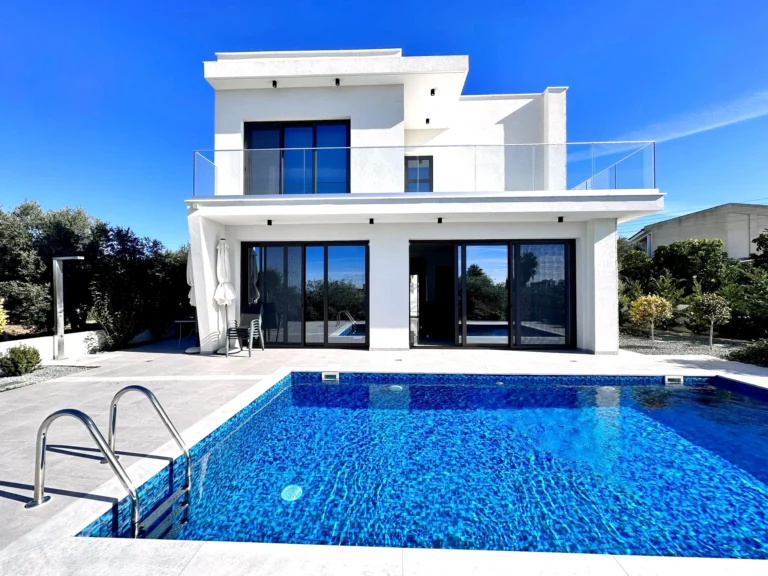 4 Bedroom House for Rent in Paphos