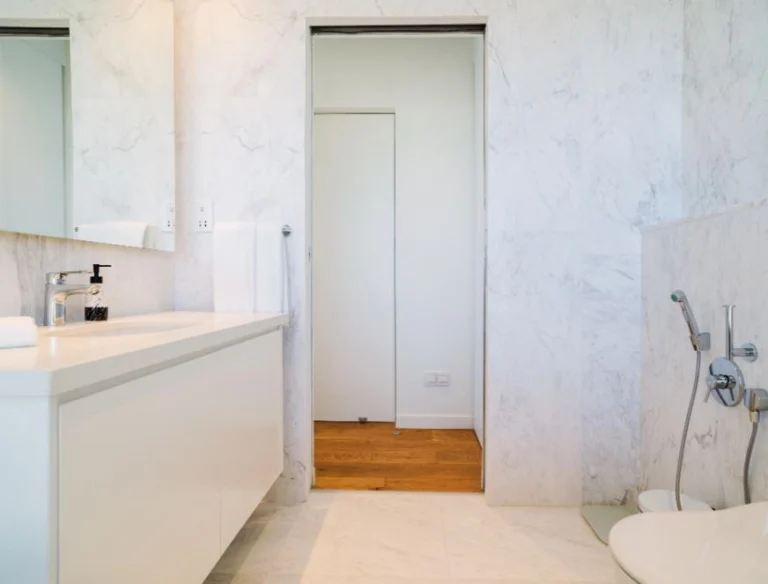 4 Bedroom Apartment for Sale in Limassol District