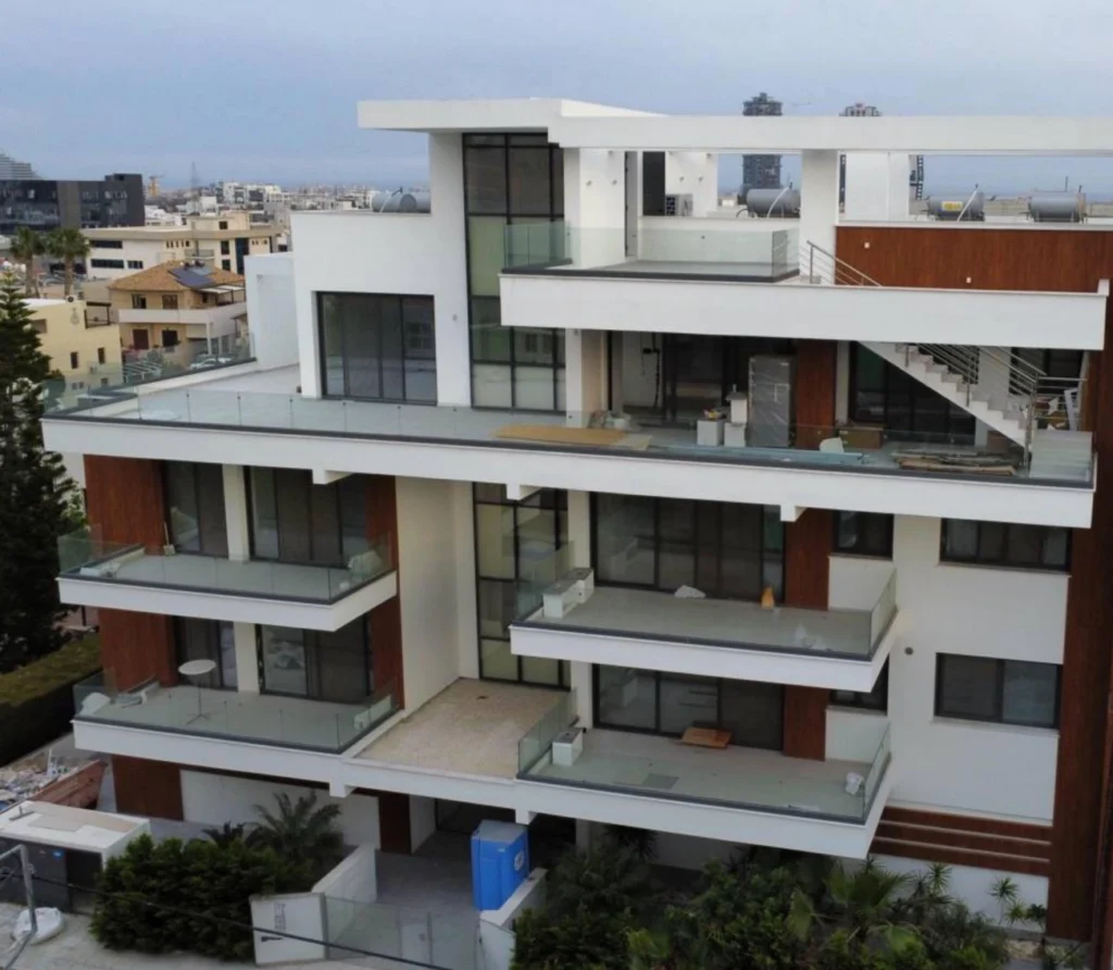 3 Bedroom Apartment for Sale in Germasogeia, Limassol District